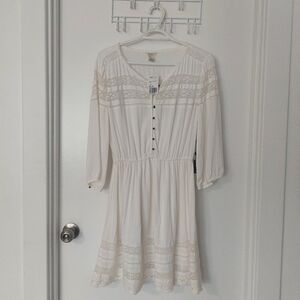 Forever 21 Cream Lace Detail Long Sleeve Dress